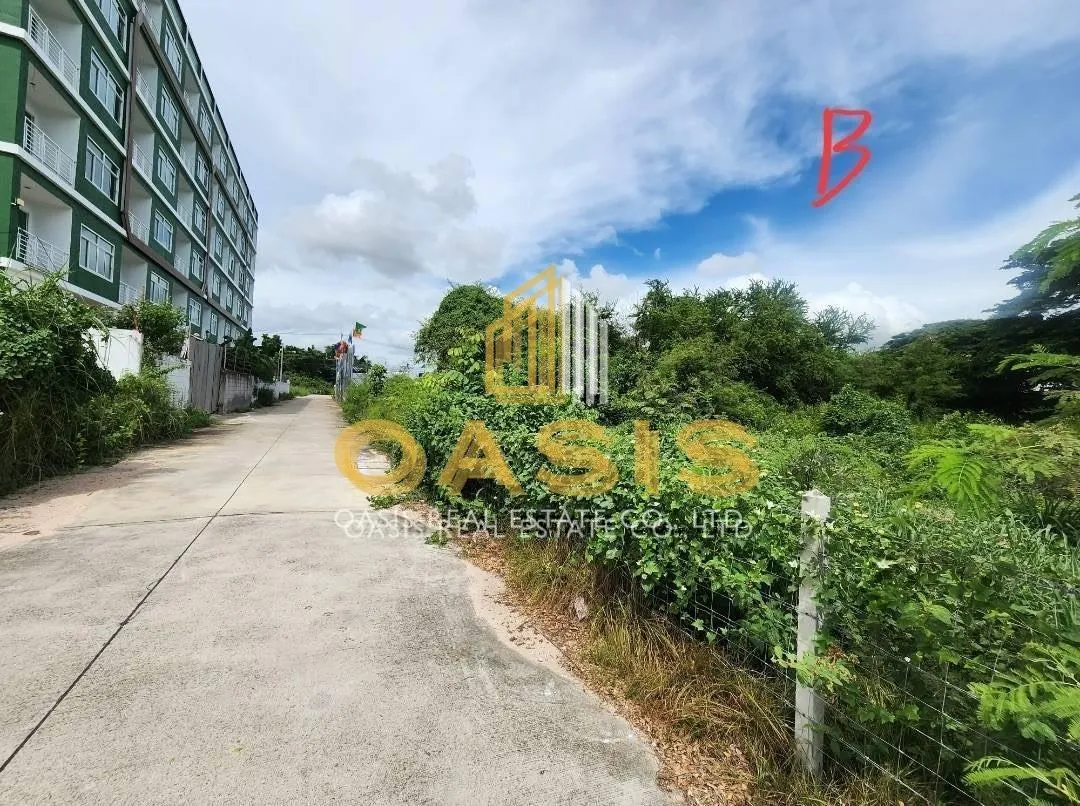 Large Prime Land for High-Potential Investment