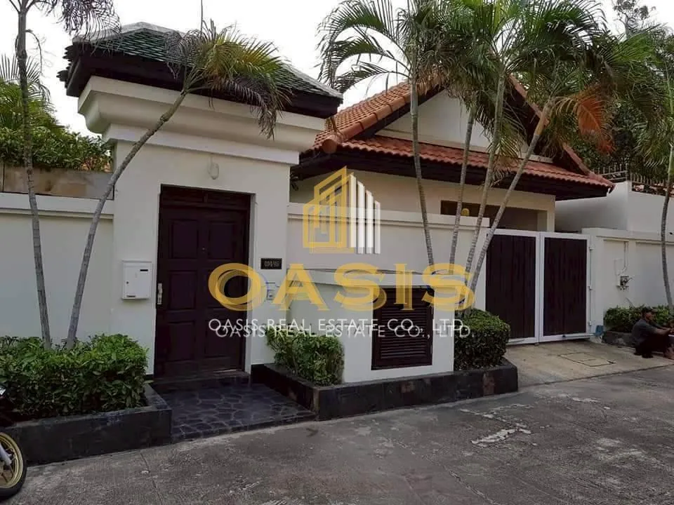 Beautiful private pool villa located in the prestigious View Talay Villas
