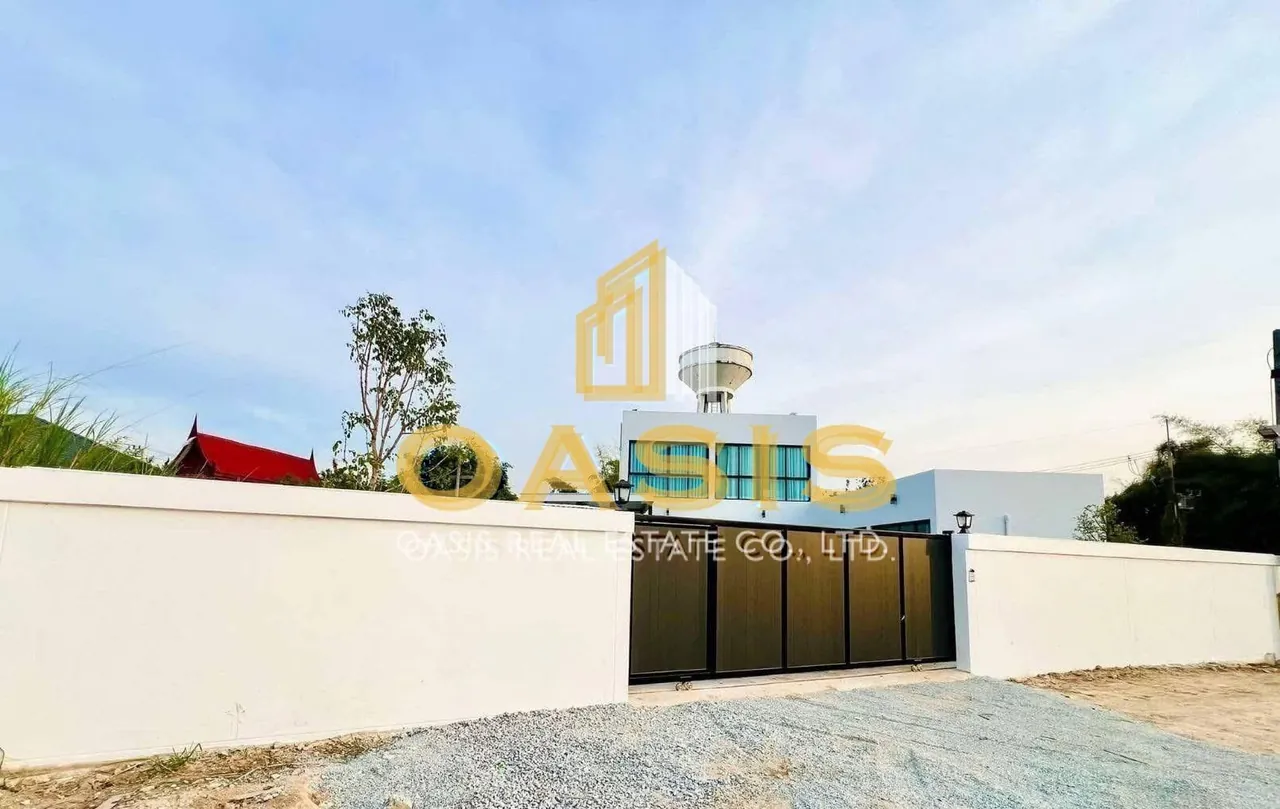 Luxury Pool villa for sale in Na Jomtien