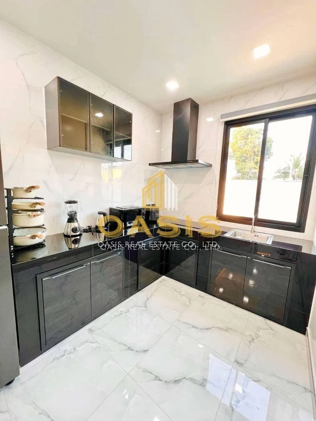 Luxury Pool villa for sale in Na Jomtien