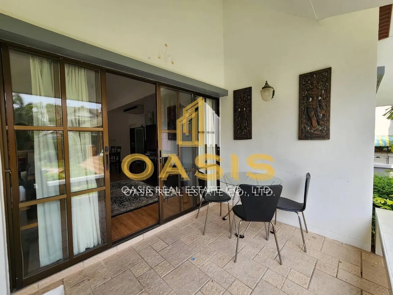 Hot Deal Pool Villa Compound in central Pattaya