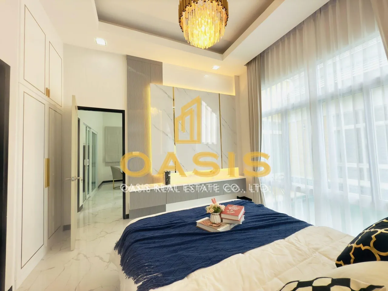 Luxury House for Sale in Baan Sirisa 16