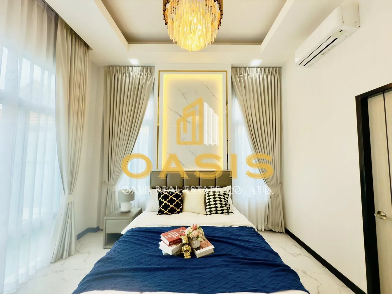 Luxury House for Sale in Baan Sirisa 16
