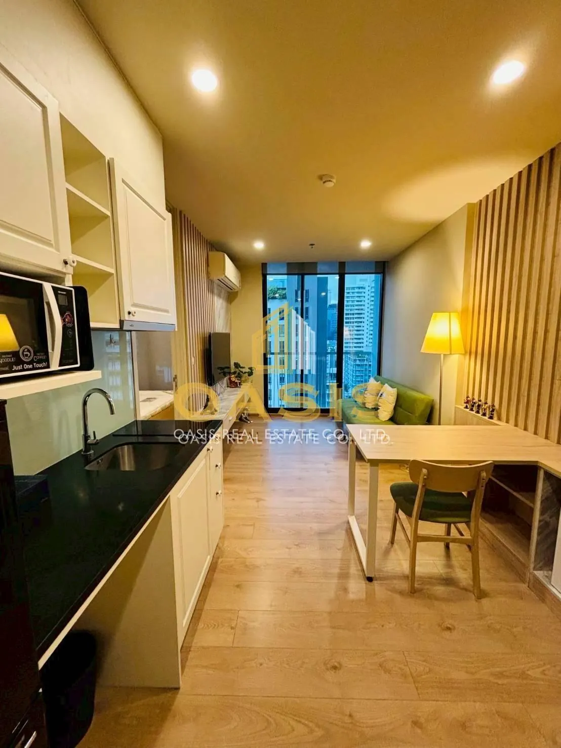 1-Bedroom Condo at Noble Recole, Asoke for rent