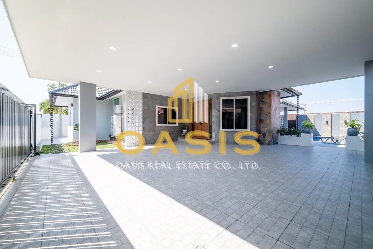 Beautiful Modern Luxury Home for Sale Pattaya Hill Village 2