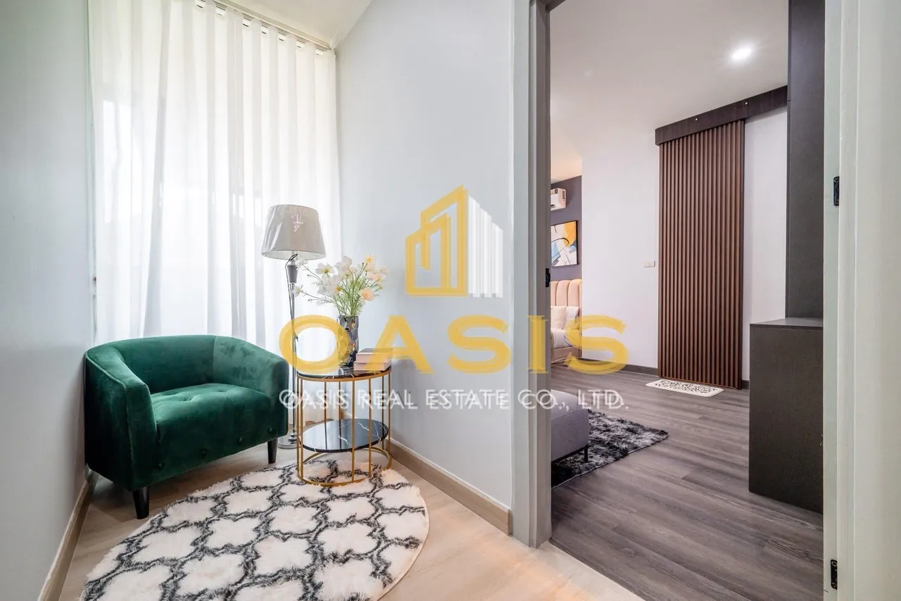 Beautiful Modern Luxury Home for Sale Pattaya Hill Village 2