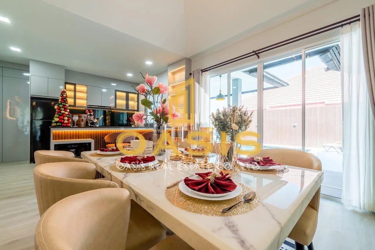 Beautiful Modern Luxury Home for Sale Pattaya Hill Village 2