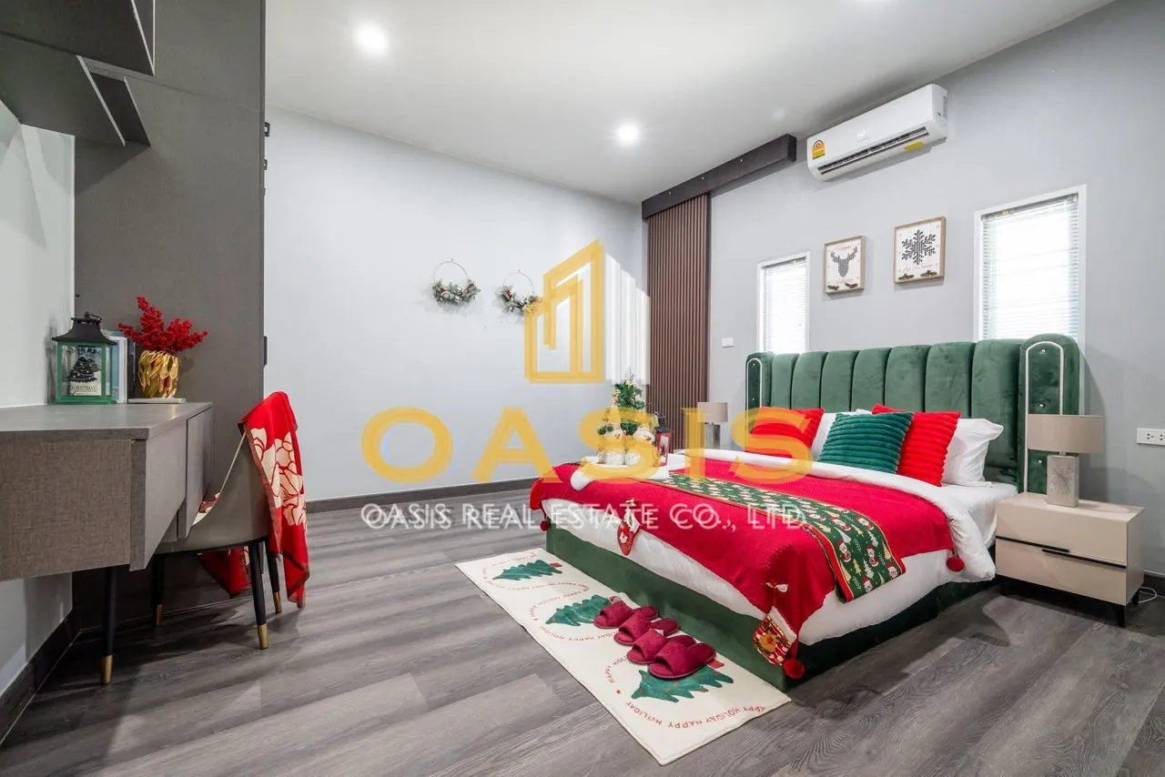 Beautiful Modern Luxury Home for Sale Pattaya Hill Village 2