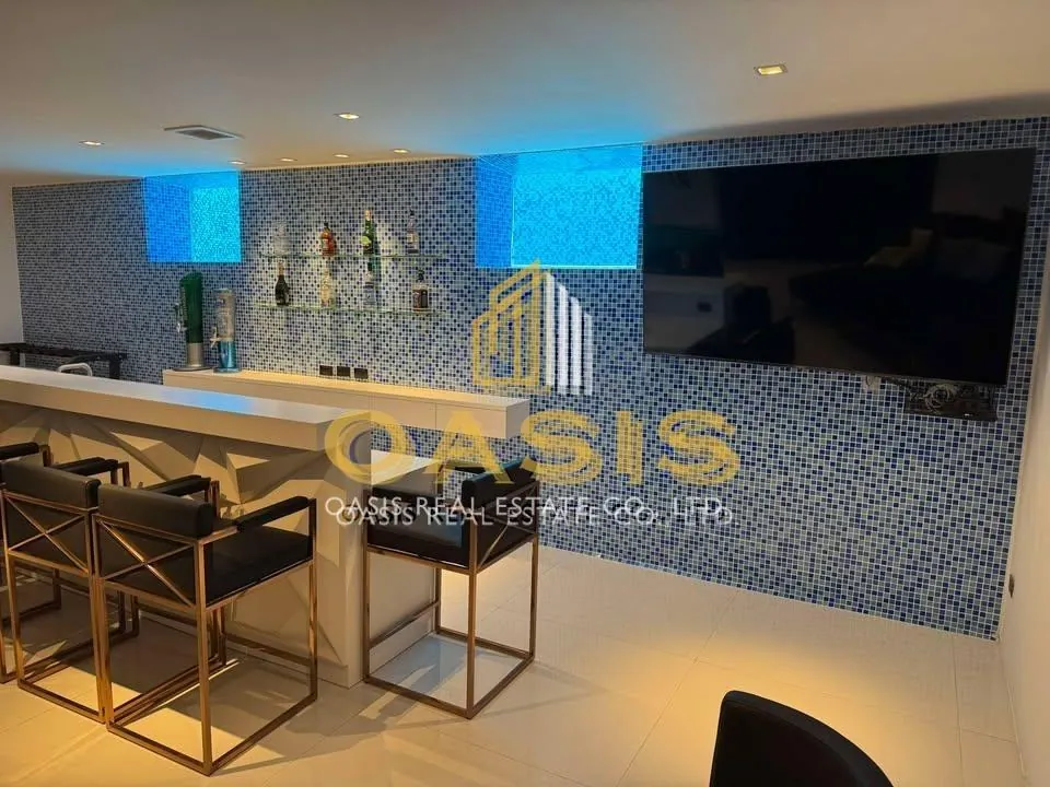 Prestigious Luxury Villa for Sale Pratumnak Soi 5