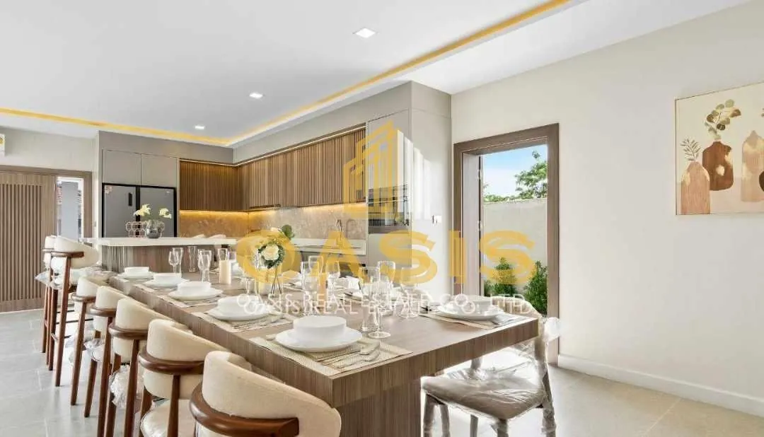 Luxury Modern Style Pool Villa for Sale in Huai Yai