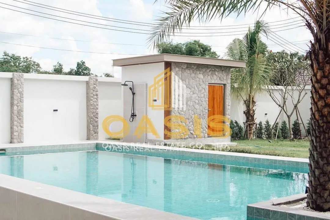 Luxury Modern Style Pool Villa for Sale in Huai Yai