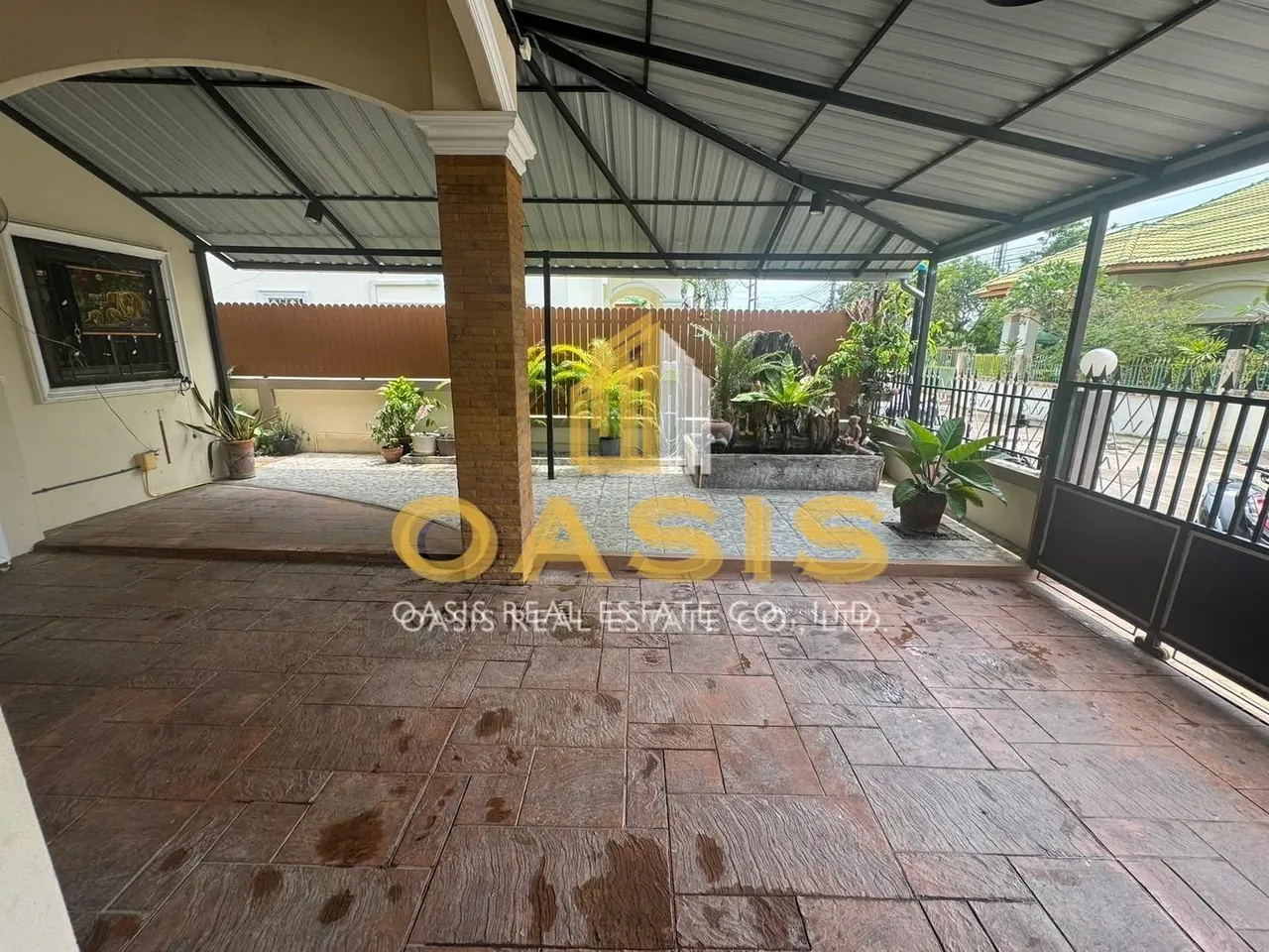 Single-Story House in Phonthep Garden Ville for sale