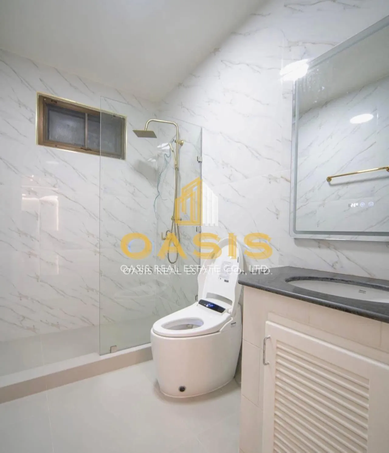 Stunning Single-Storey House for sale