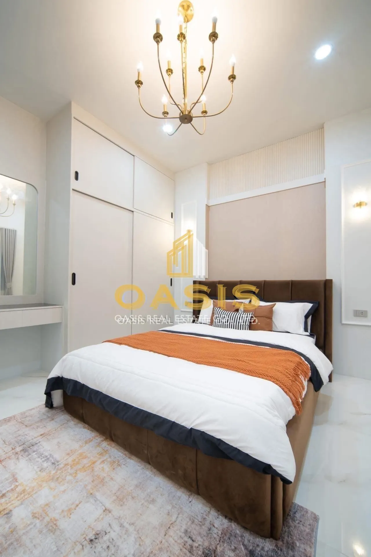 Stunning Single-Storey House for sale