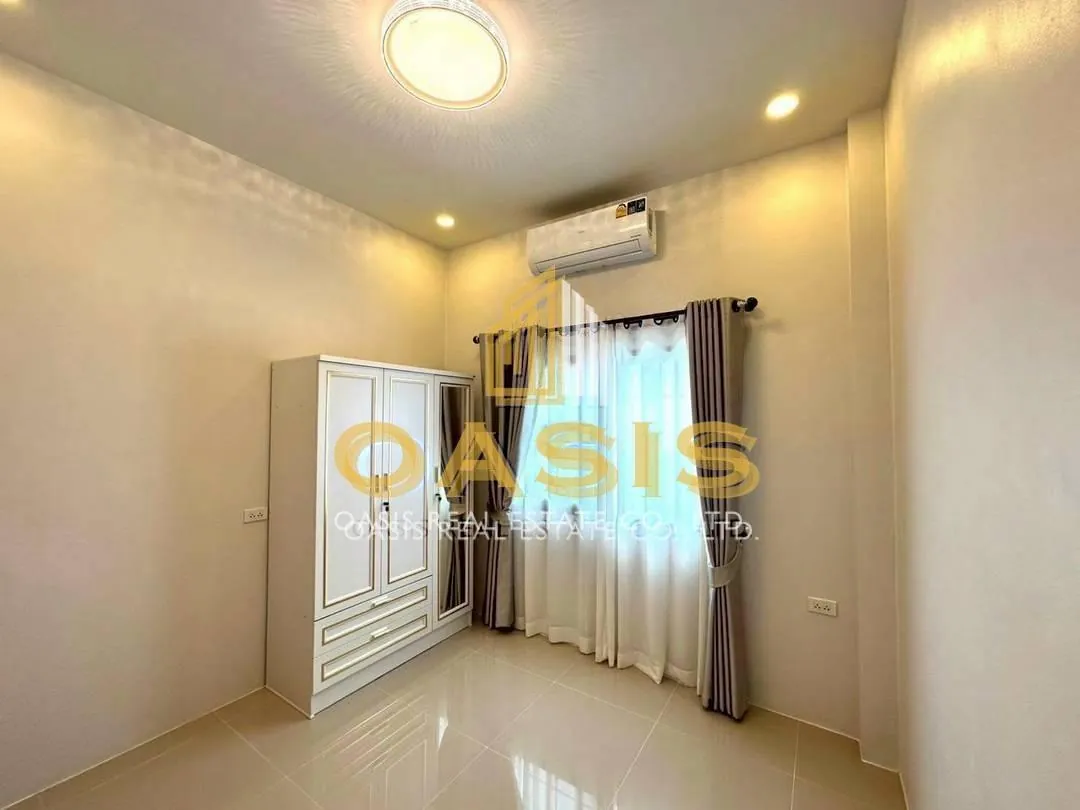 Charming Pool Villa Near Mabprachan Reservoir For Sale