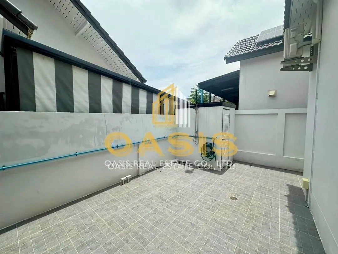 Charming Pool Villa Near Mabprachan Reservoir For Sale