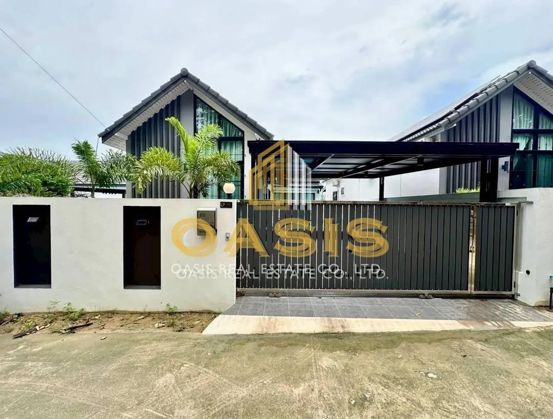 Charming Pool Villa Near Mabprachan Reservoir For Sale