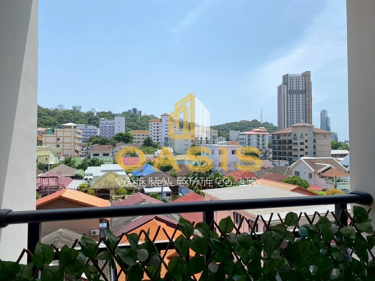 Condo at Arcadia Beach Continental For sale