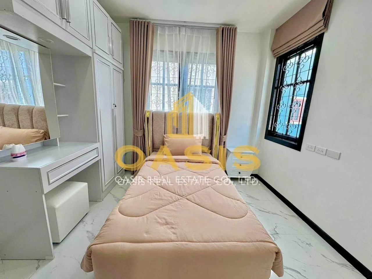 Baan Fahrimhaad Pool Villa  For Sale