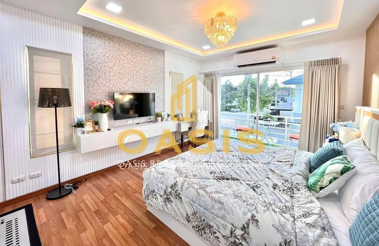 Urgent Sale! 2-Storey Detached Corner House in  Pruksa Nara Village