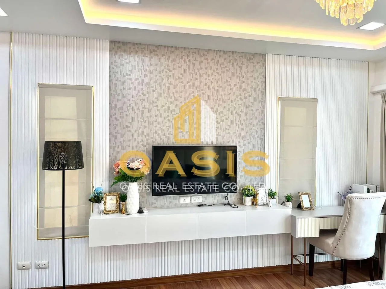 Urgent Sale! 2-Storey Detached Corner House in Pruksa Nara Village