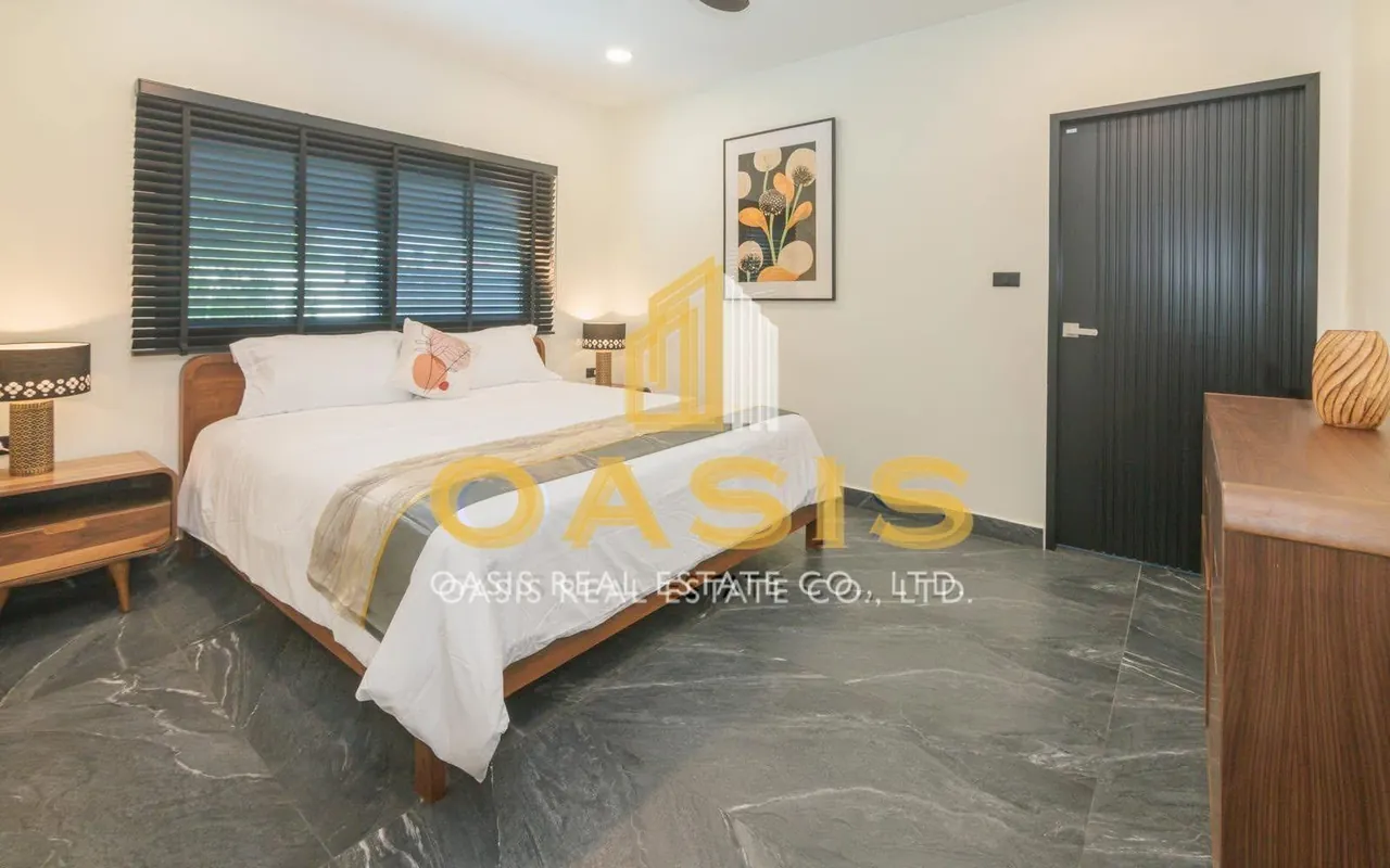 Stunning New Build in Mabprachan Lake - The Village Horseshoe Point FOR SALE