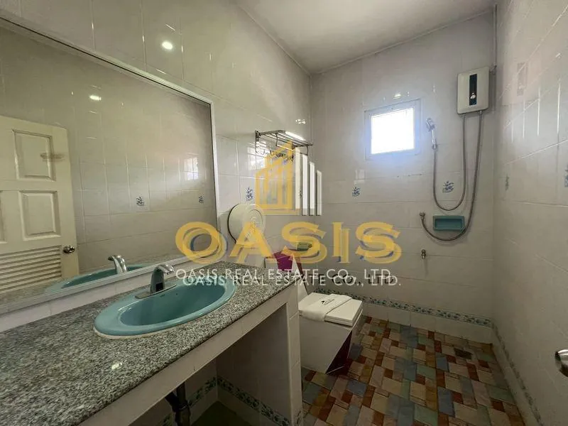 Pool Villa near Jomtien Beach for Sale or Rent