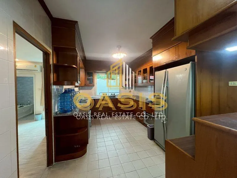 Pool Villa near Jomtien Beach for Sale or Rent