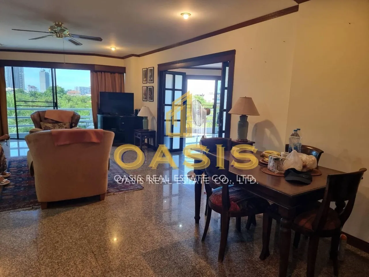 Spacious 1 Bedroom for Sale View Talay 2B Condominium