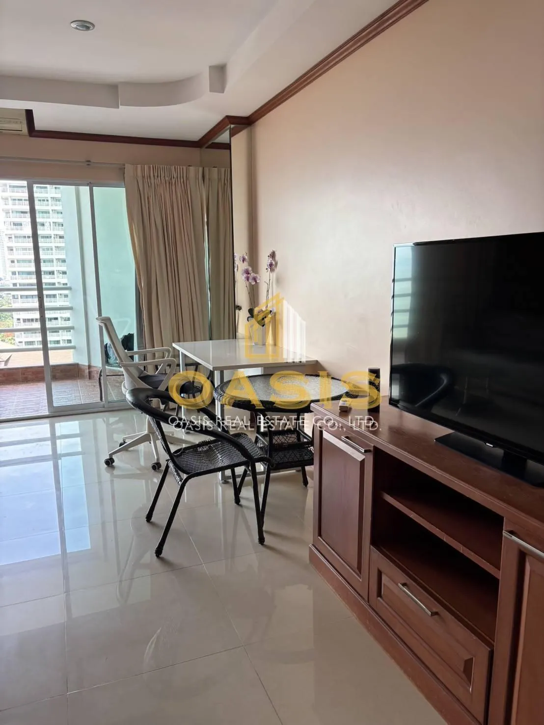 High Floor Condo for Sale with Sea View