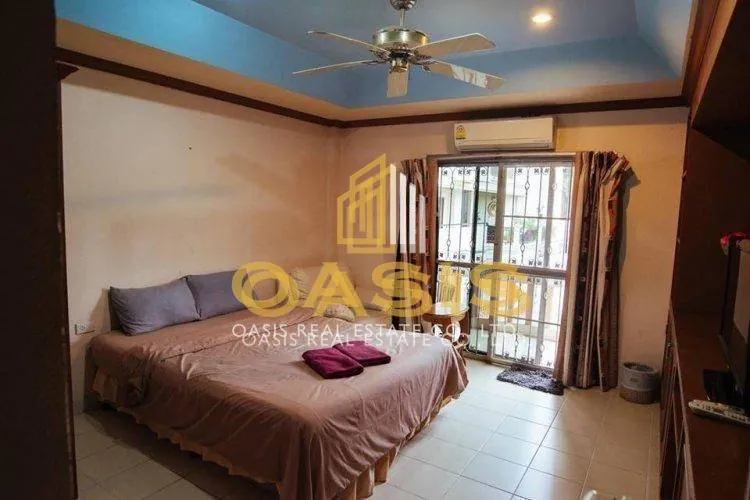 Guesthouse for Sale