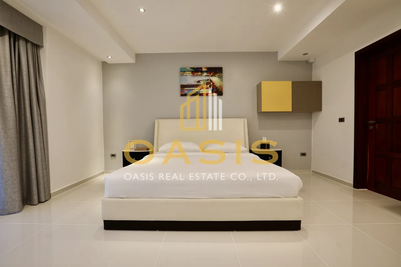 Exquisite Pool Villa for Sale Siam Royal View