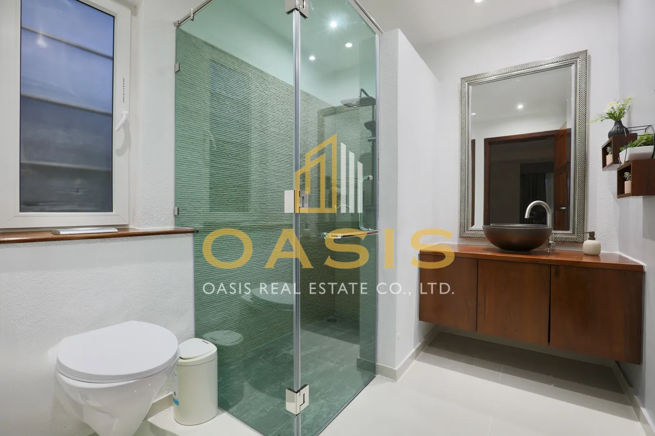 Exquisite Pool Villa for Sale Siam Royal View
