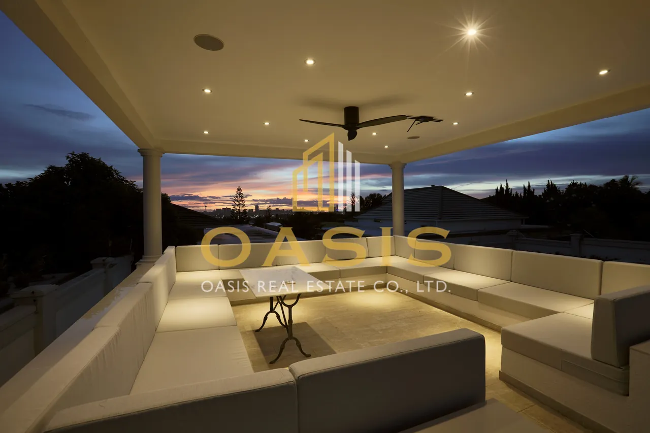 Exquisite Pool Villa for Sale Siam Royal View