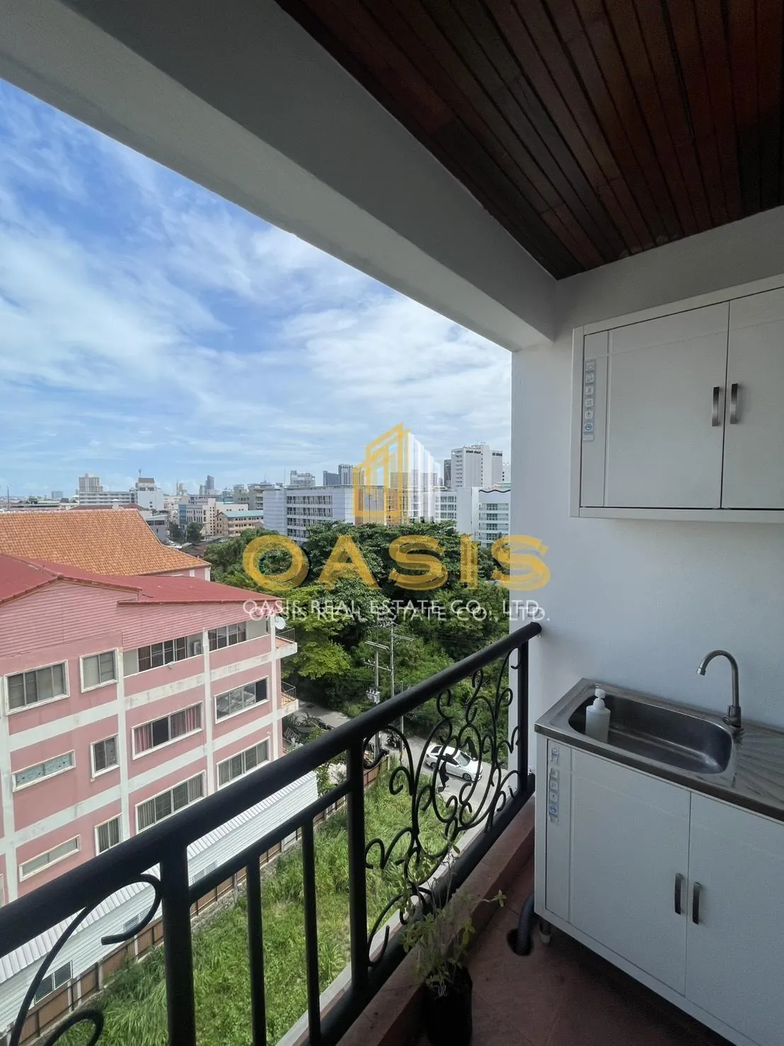 Renovated Condo in Nova Atrium for SALE
