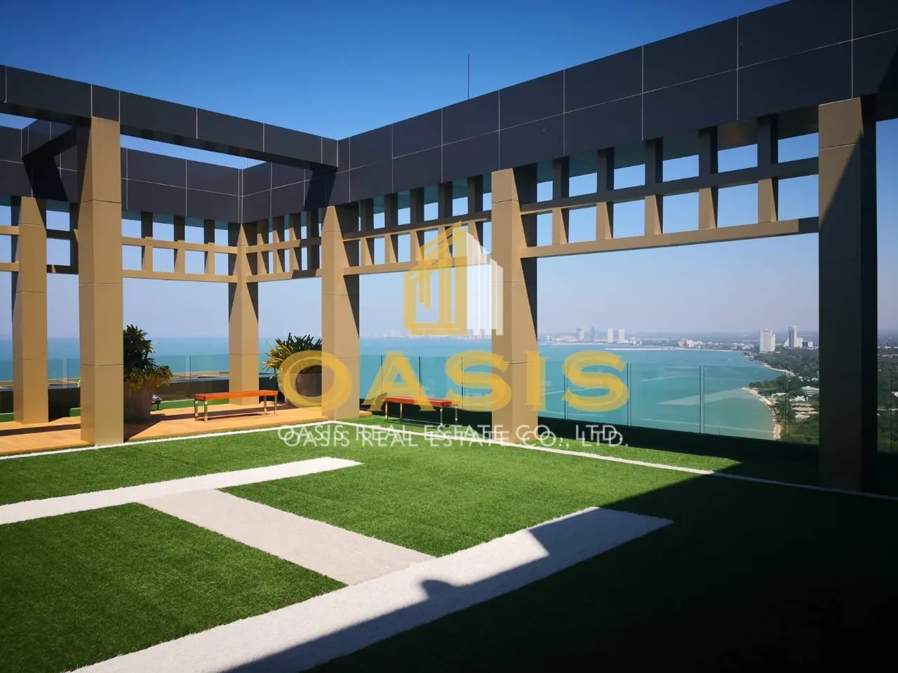 2 Bedroom Luxury Beachfront Condo for Rent Del Mare Bang Saray