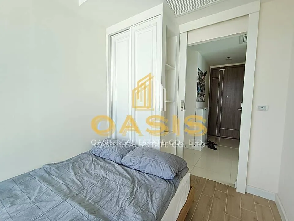 2 Bedroom Luxury Beachfront Condo for Rent Del Mare Bang Saray