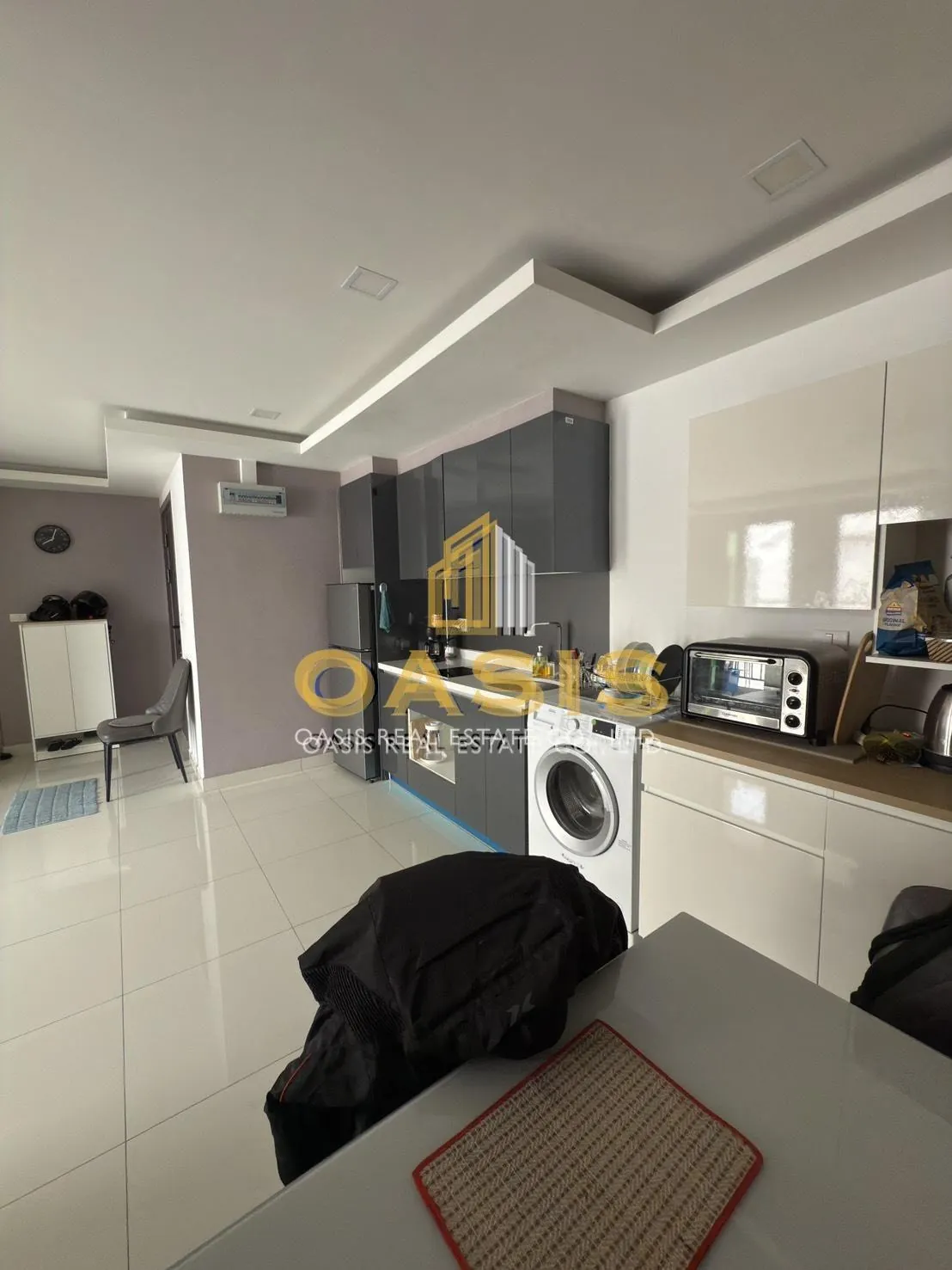 Arcadia Beach Continental 2 Bedroom Condo for Sale
