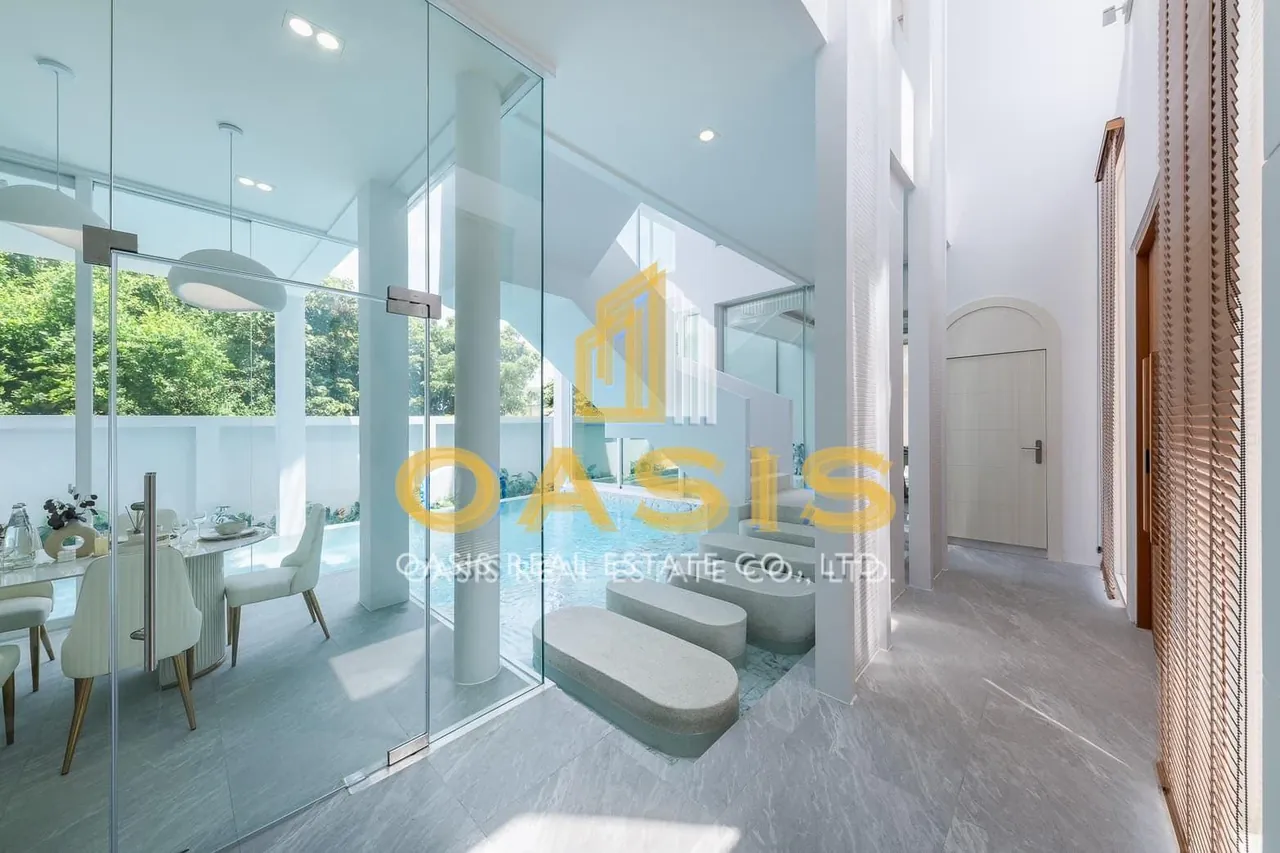 Luxury Mediterranean Pool Villa The Pool Space Villa For SALE