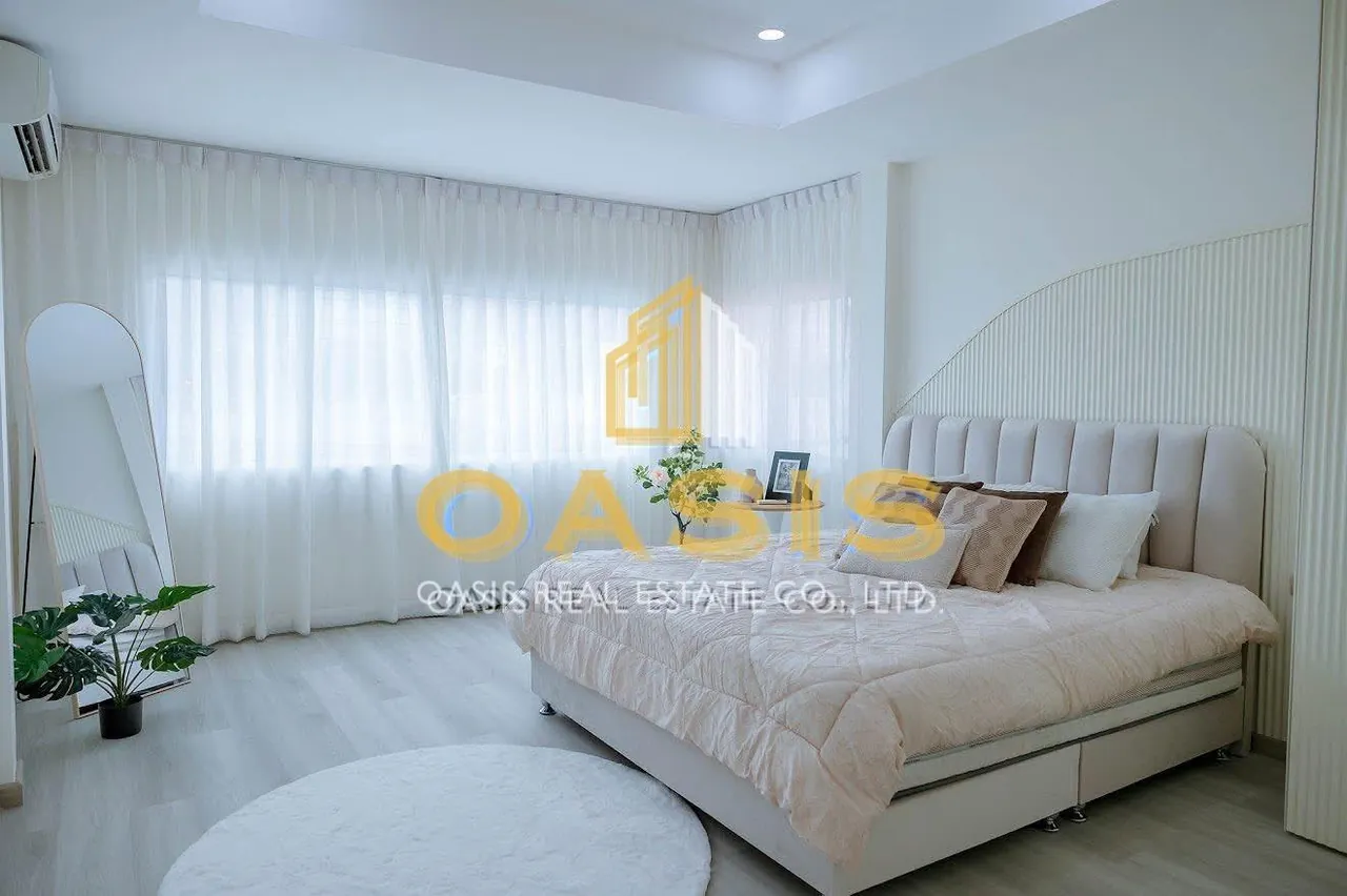 Spacious and beautifully designed 2-storey pool villa For SALE