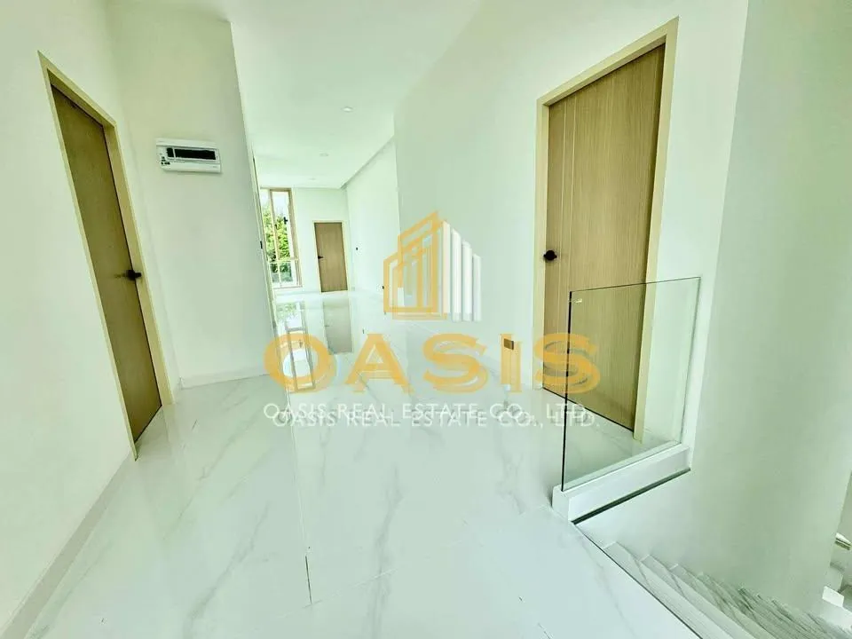 Stunning Modern Mediterranean Style Pool Villa for Sale