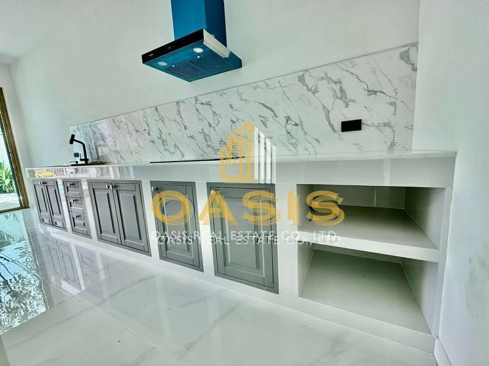 Stunning Modern Mediterranean Style Pool Villa for Sale