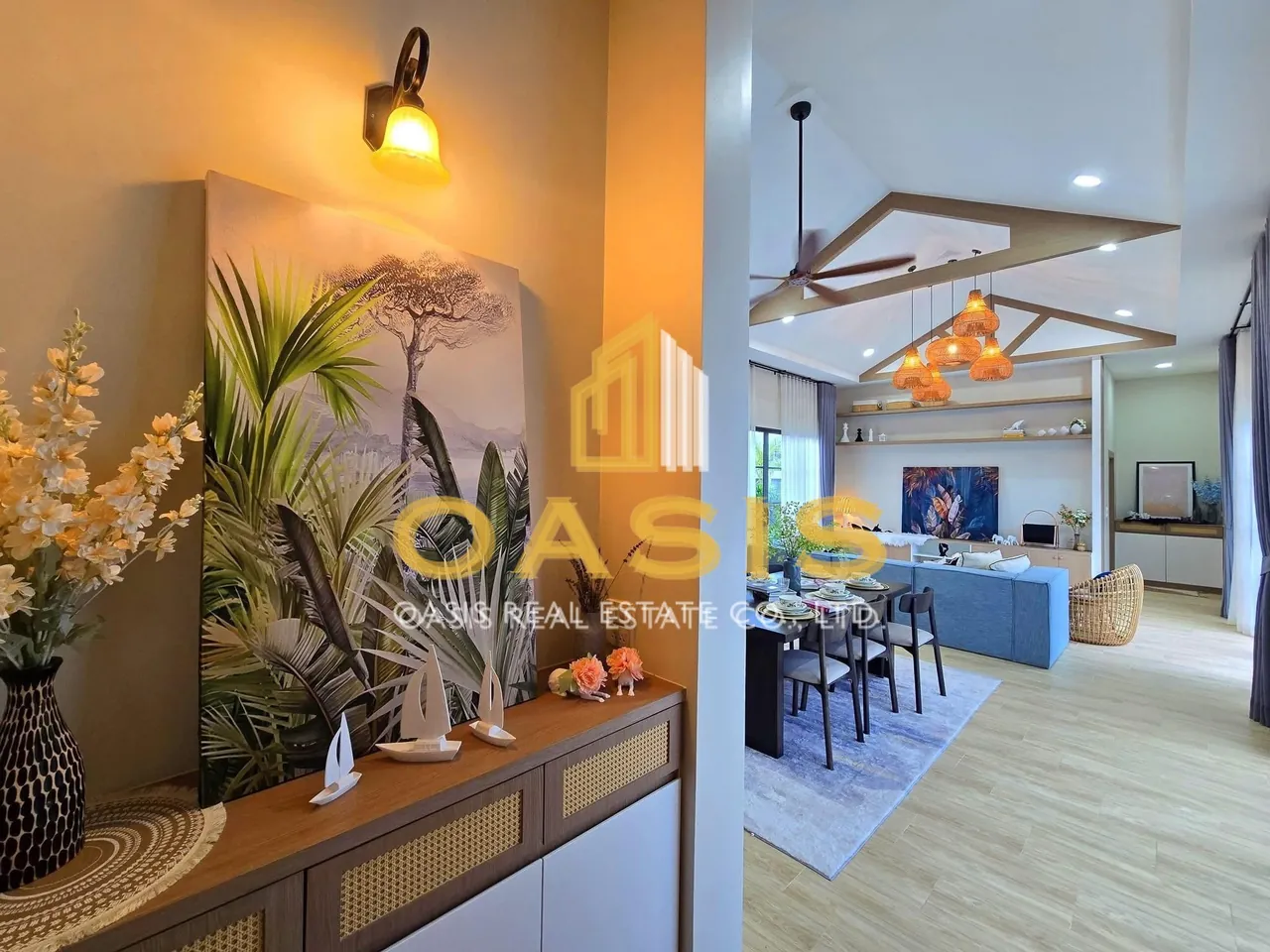 Brand-new luxury pool villa for SALE