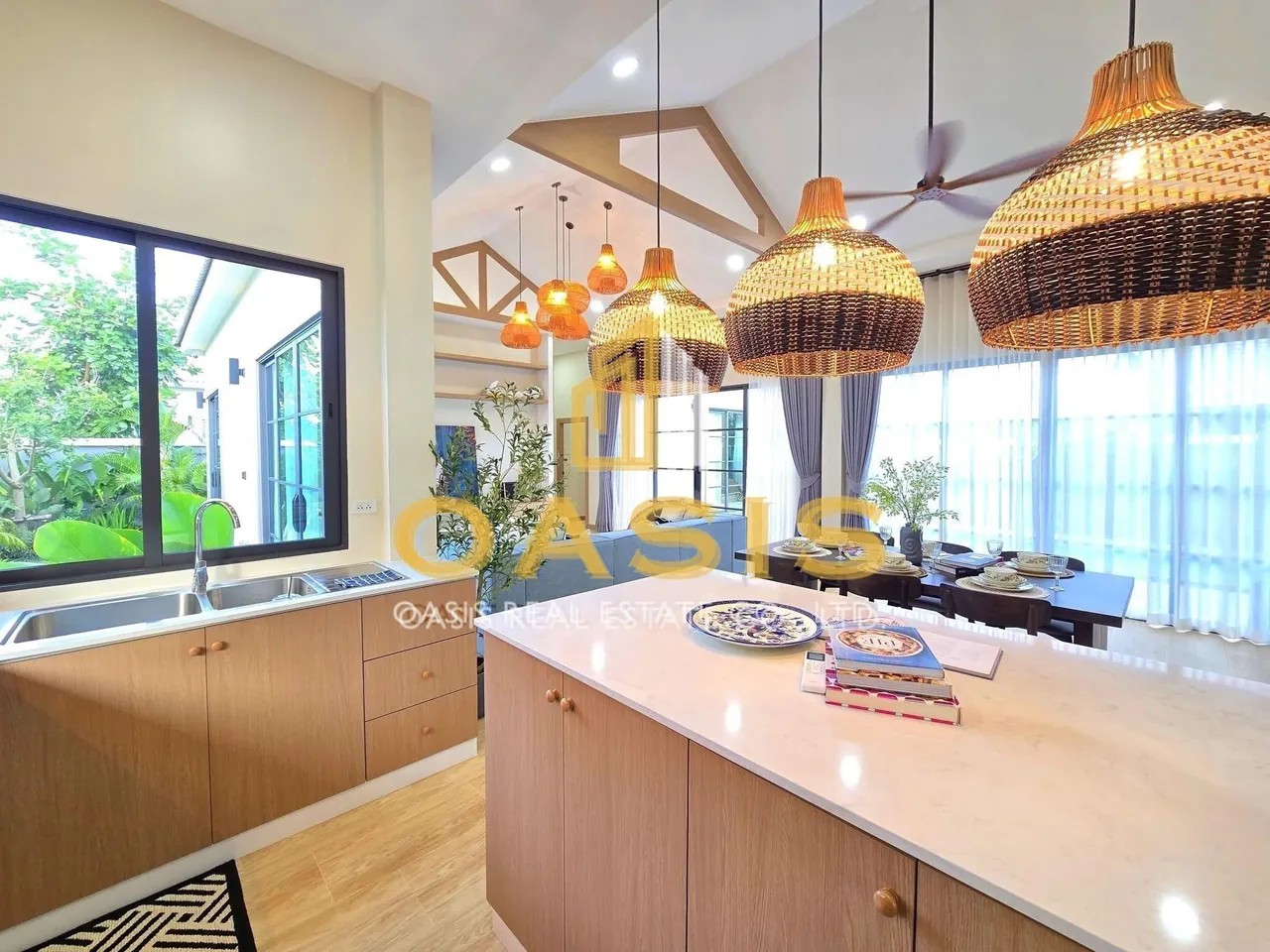 Brand-new luxury pool villa for SALE