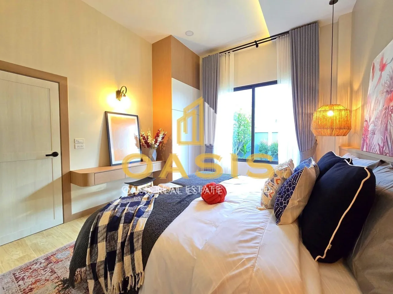 Brand-new luxury pool villa for SALE