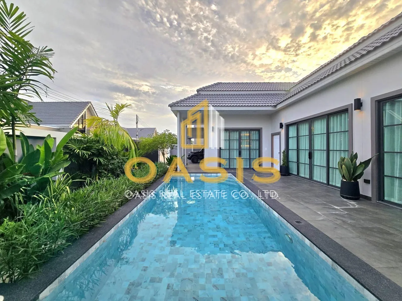 Brand-new luxury pool villa for SALE