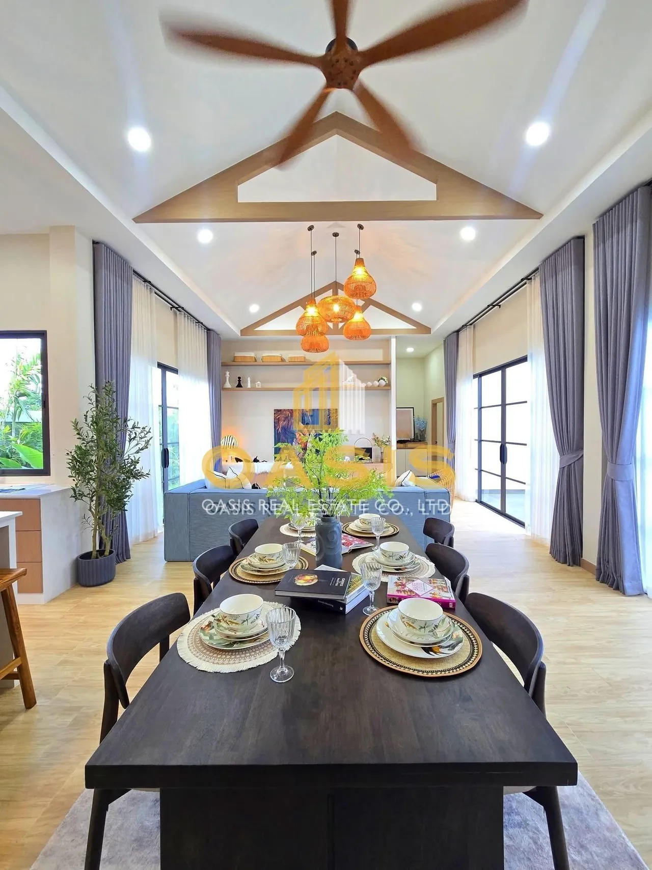 Brand-new luxury pool villa for SALE