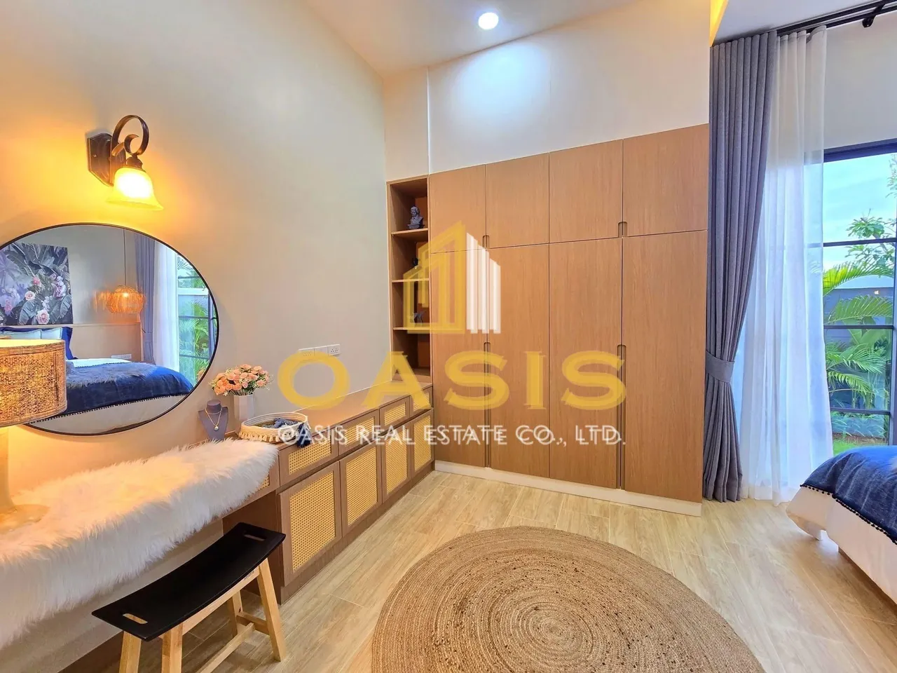 Brand-new luxury pool villa for SALE