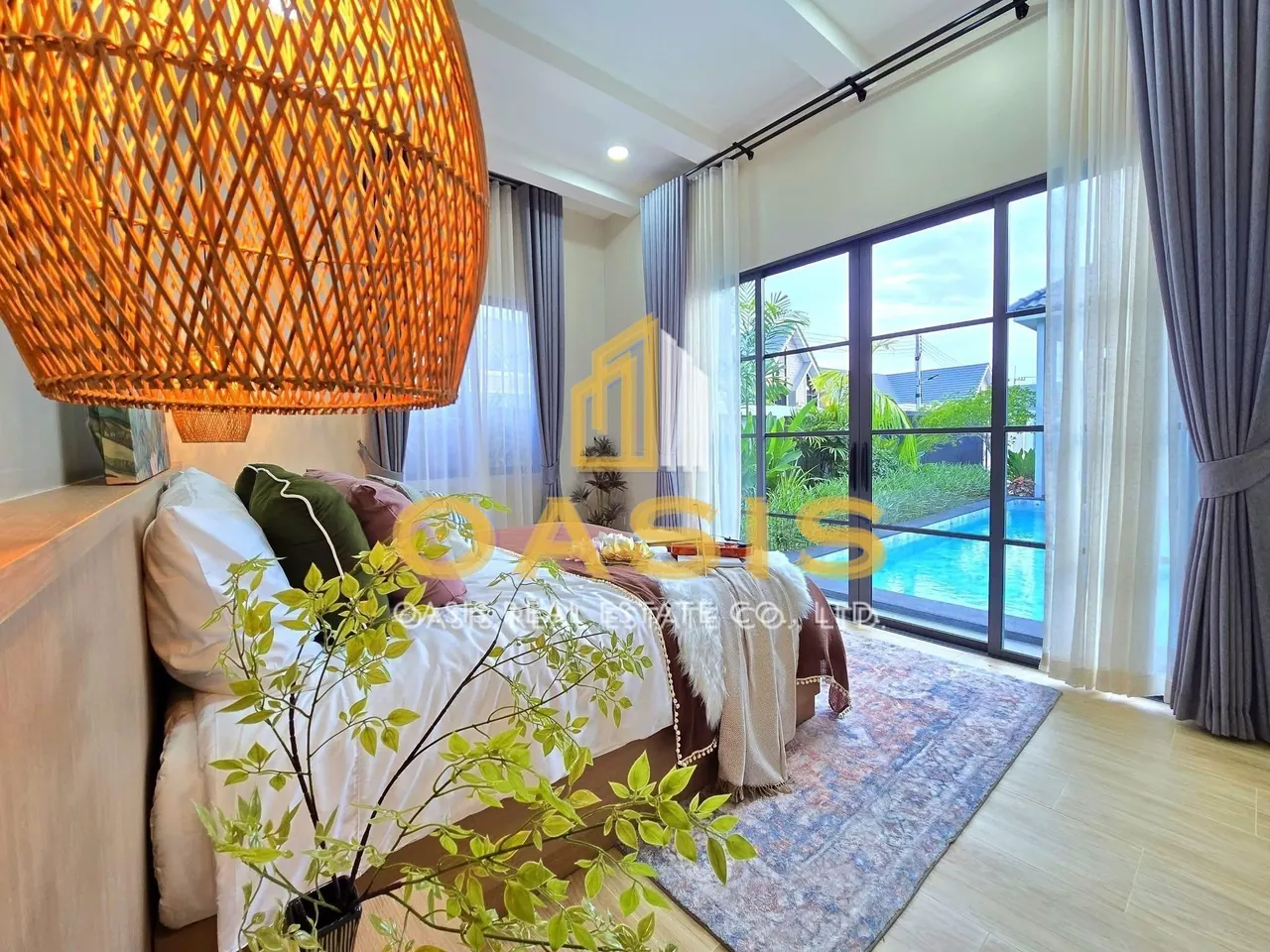 Brand-new luxury pool villa for SALE