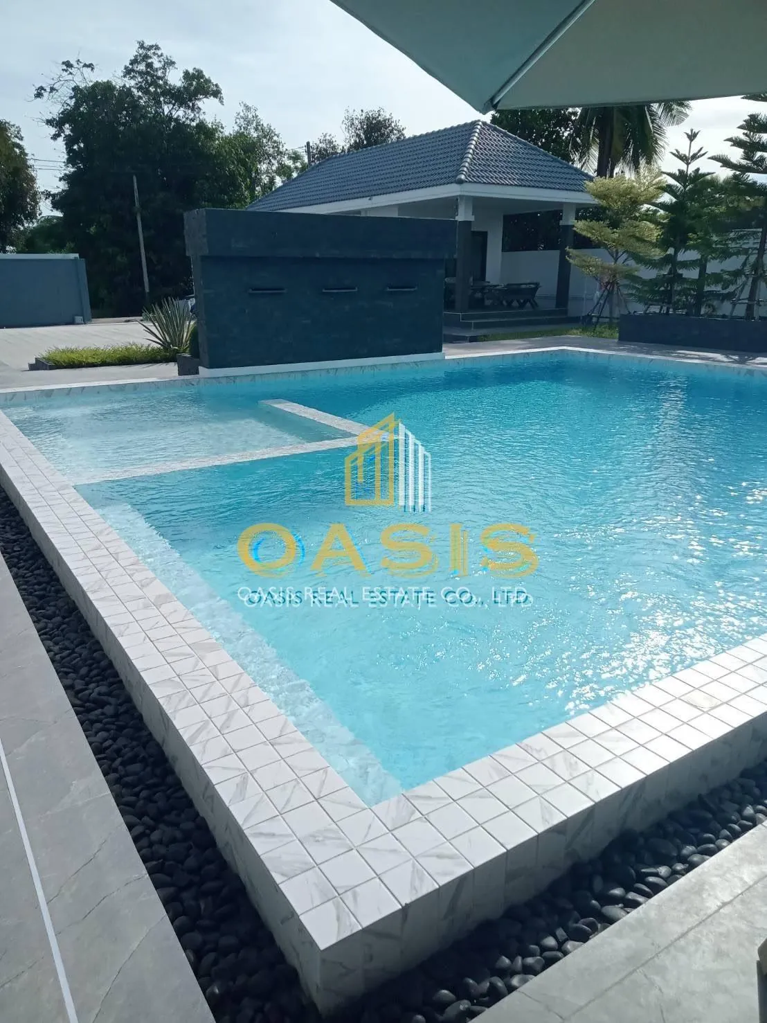 Versatile Estate Near Lake Mabprachan for SALE